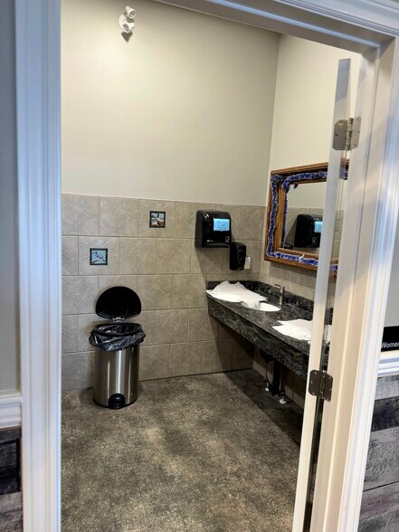 More Photos Of 10117 102, Lac La Biche Storefront Retail Residential For Sale
