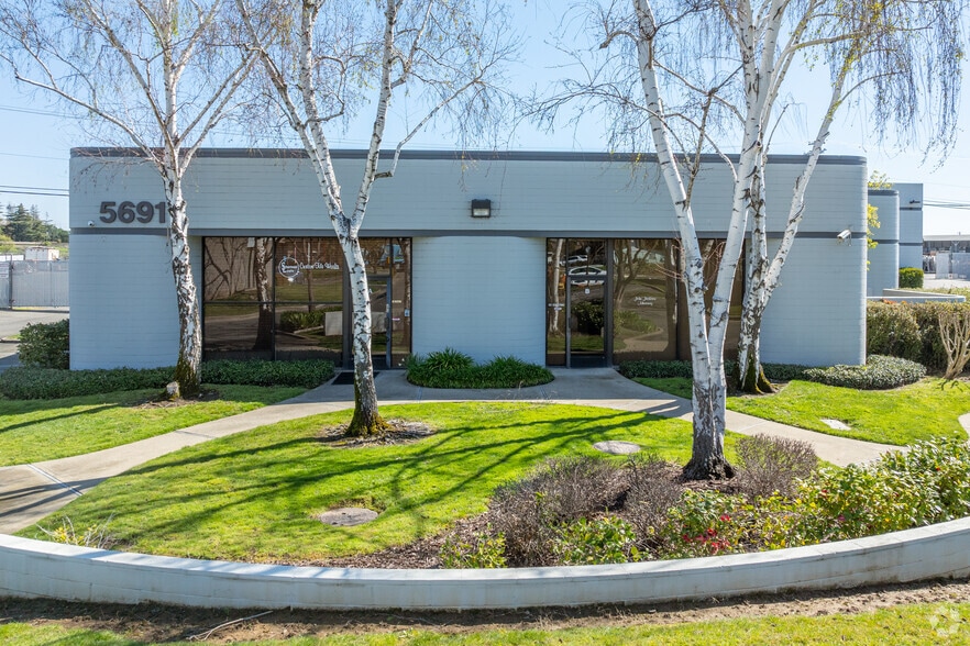 More Photos Of 5675 Power Inn Rd, Sacramento Unknown For Lease