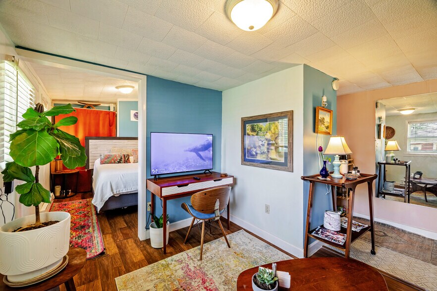 More Photos Of 1101 S Rogers St, Bloomington Multifamily For Sale