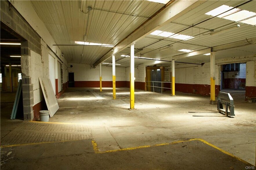 More Photos Of 10295 Storage Ave, North Rose Warehouse For Sale