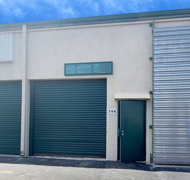 More Photos Of 1769-1791 Blount Rd, Pompano Beach Warehouse For Lease