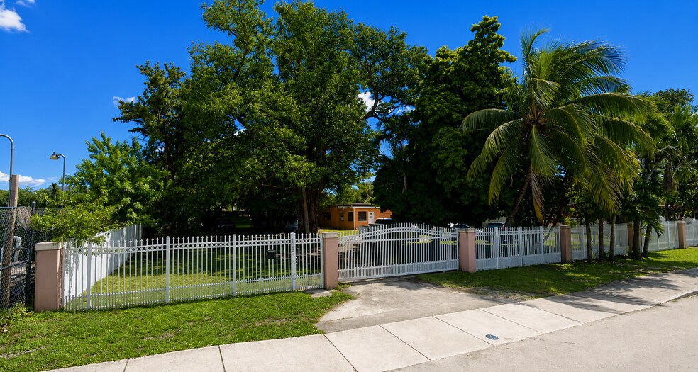 More Photos Of 13265 Alexandria Dr, Opa-locka Land For Sale