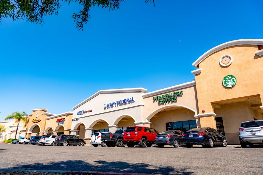 More Photos Of 40930-41090 California Oaks Rd, Murrieta Unknown For Lease