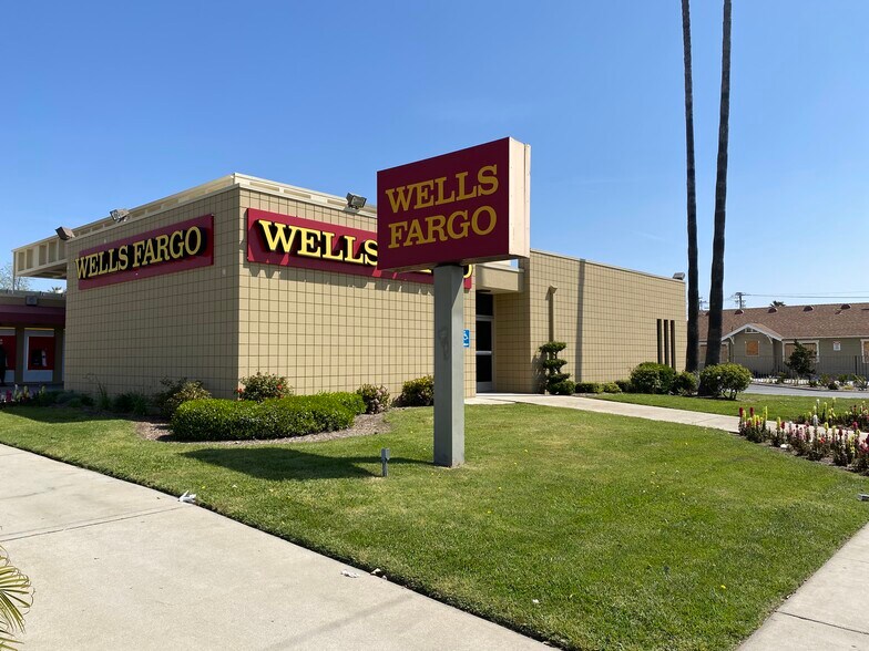 More Photos Of 190 W Foothill Blvd, Rialto Bank For Sale