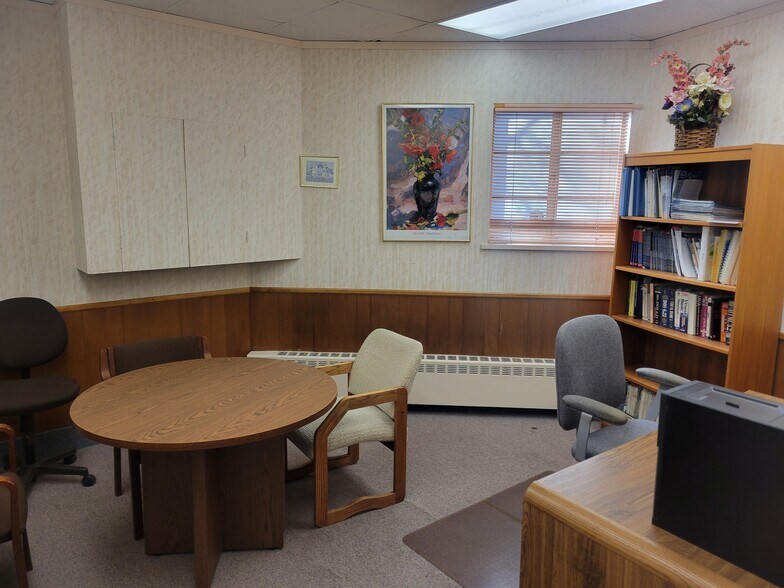 More Photos Of 731 Gratiot Ave, Saginaw Loft Creative Space For Lease