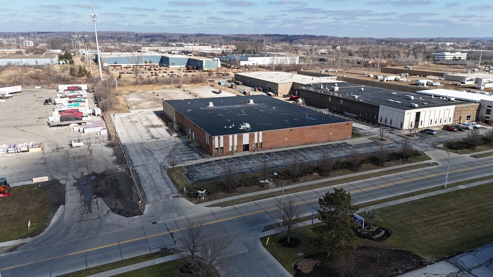 Primary Photo Of 30501 Carter St, Solon Warehouse For Lease