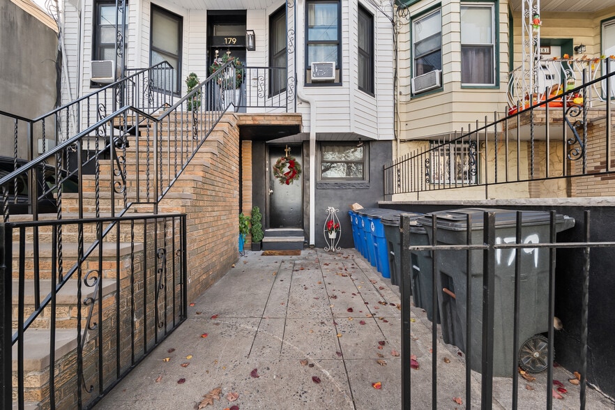 More Photos Of 179 Hackensack Plank Rd, Weehawken Multifamily For Sale