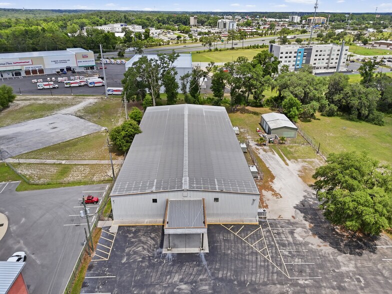 More Photos Of 357 NW Hall Of Fame Dr, Lake City Skating Rink For Sale