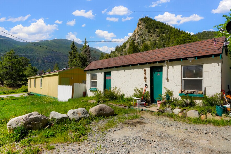 More Photos Of 275 Junction Loop Rd, Empire Manufactured Housing Mobile Home Park For Sale