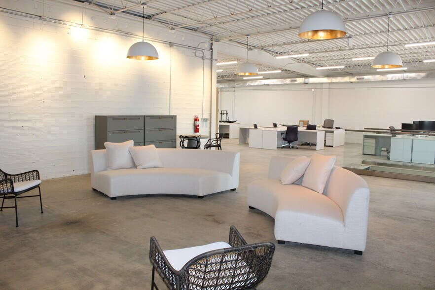 More Photos Of 117 W Main St, Coldwater Office For Lease