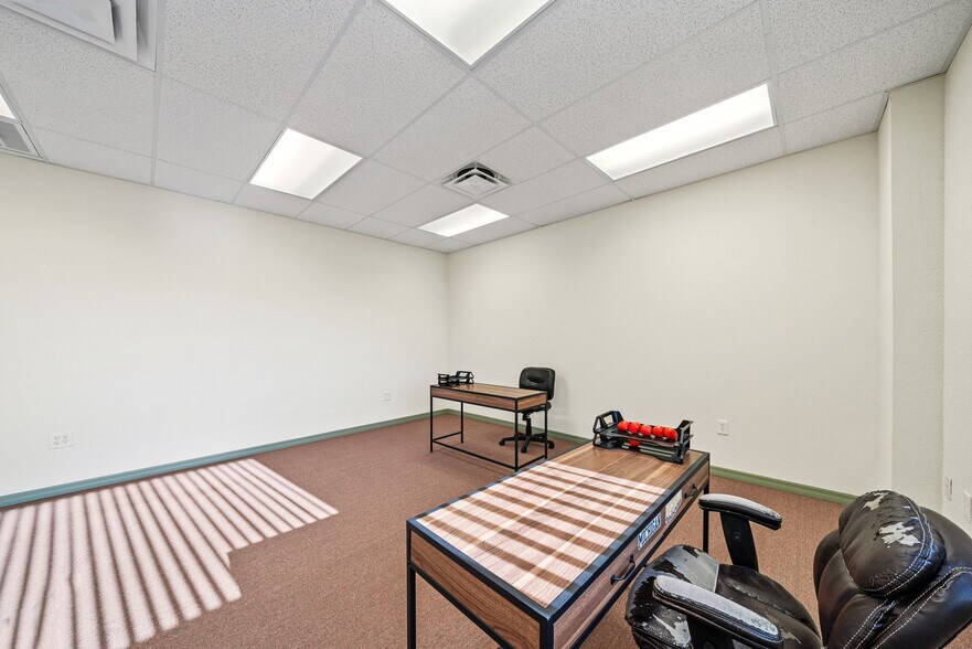 More Photos Of 18820 Sakera Rd, Hudson Warehouse For Sale