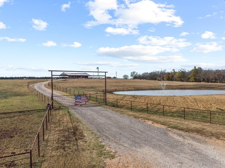 More Photos Of 1050 County Road 5025, Leonard Lodge Meeting Hall For Sale