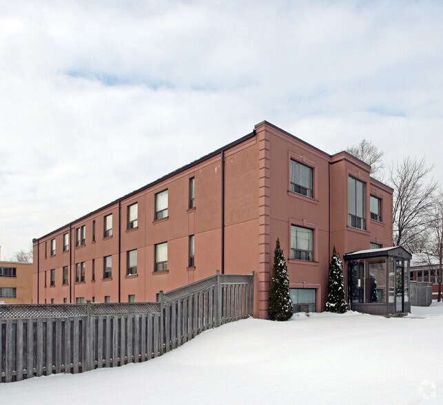 Primary Photo Of , Toronto Multifamily For Sale