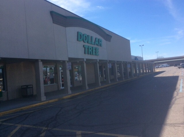 More Photos Of 260-280 Gihon Vlg, Parkersburg Unknown For Lease