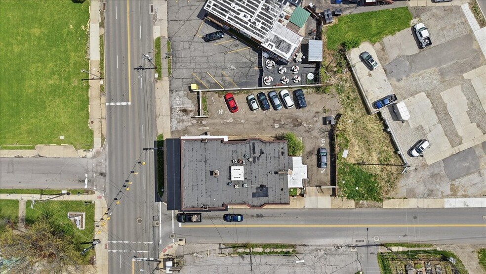 More Photos Of 283 Park Ave W, Mansfield Apartments For Sale