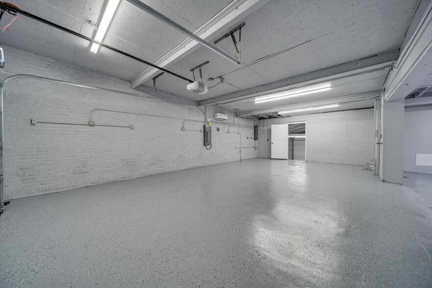 More Photos Of 239 Brookwood Ave NW, Concord Flex For Sale
