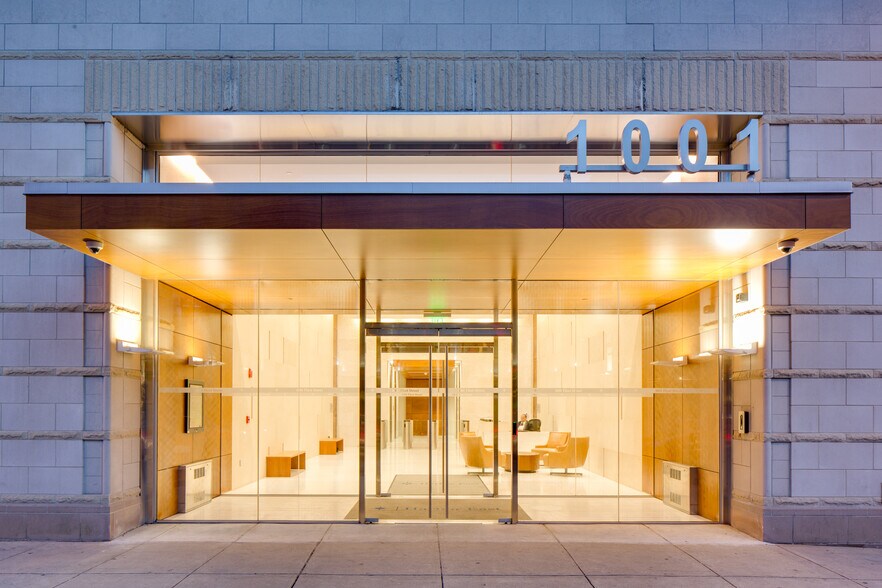 More Photos Of 100 International Dr, Baltimore Unknown For Lease