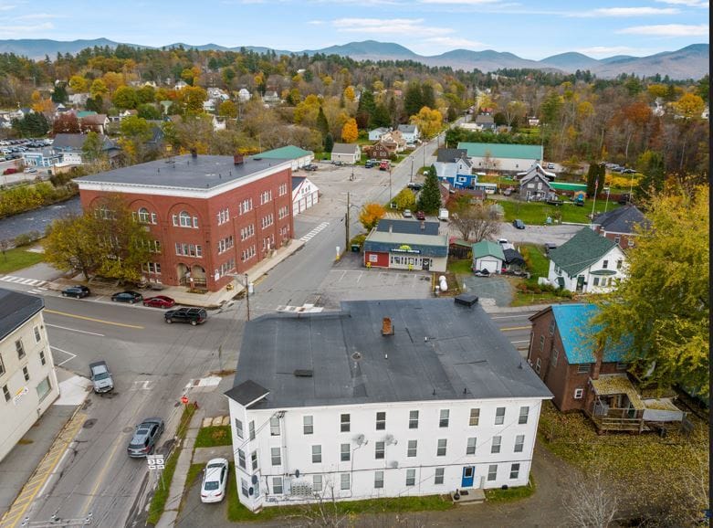 More Photos Of 4 Elm St, Lancaster Apartments For Sale