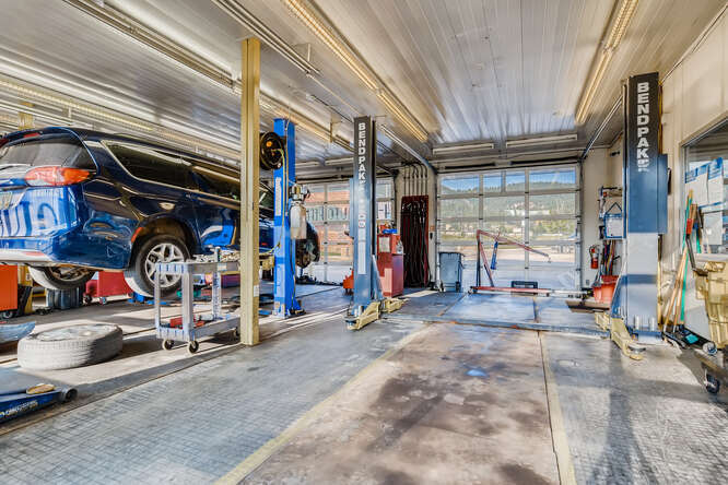 More Photos Of 1027 E Hwy 24, Woodland Park Auto Repair For Sale