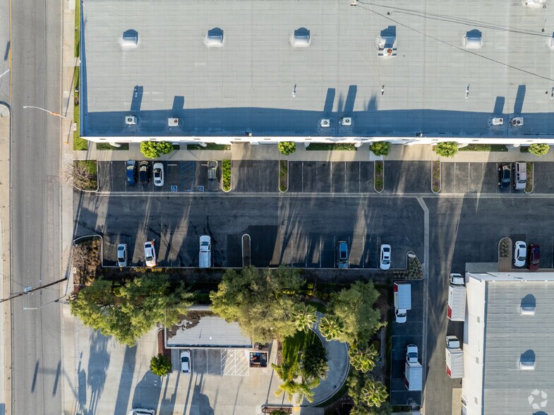 More Photos Of 14101 Rosecrans Ave, La Mirada Warehouse For Lease