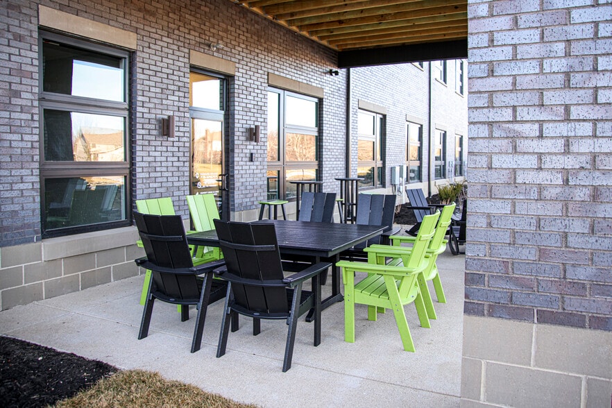 More Photos Of 10255 Commerce Dr, Carmel Coworking Space