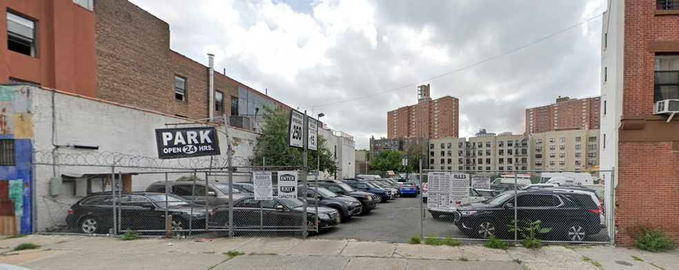 Primary Photo Of 423-429 W 126th St, New York Land For Lease