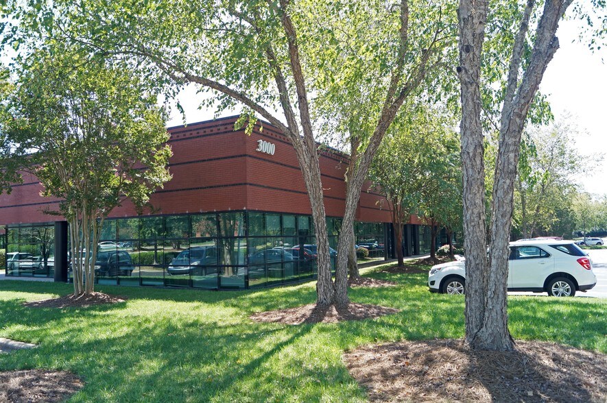 More Photos Of 2000 Aerial Center Pky, Morrisville Unknown For Lease