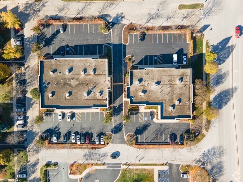 More Photos Of 2418 W Indian Trl, Aurora Office For Sale