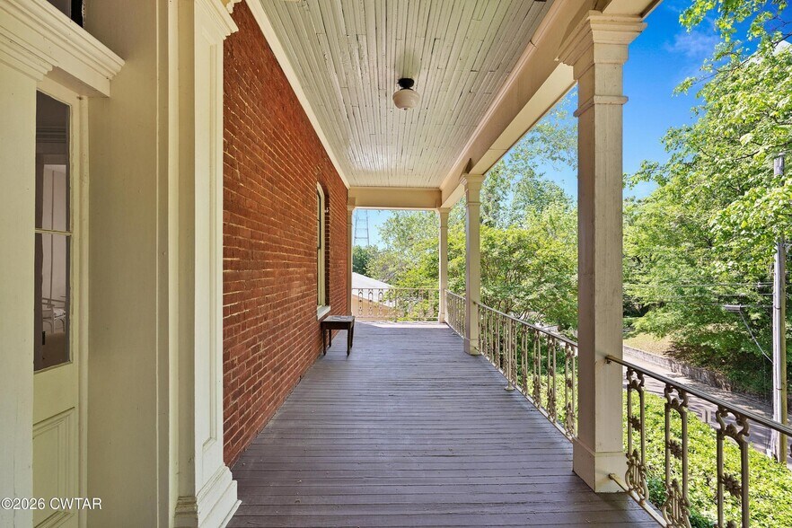 More Photos Of 428 N Cumberland St, Jackson Specialty For Sale