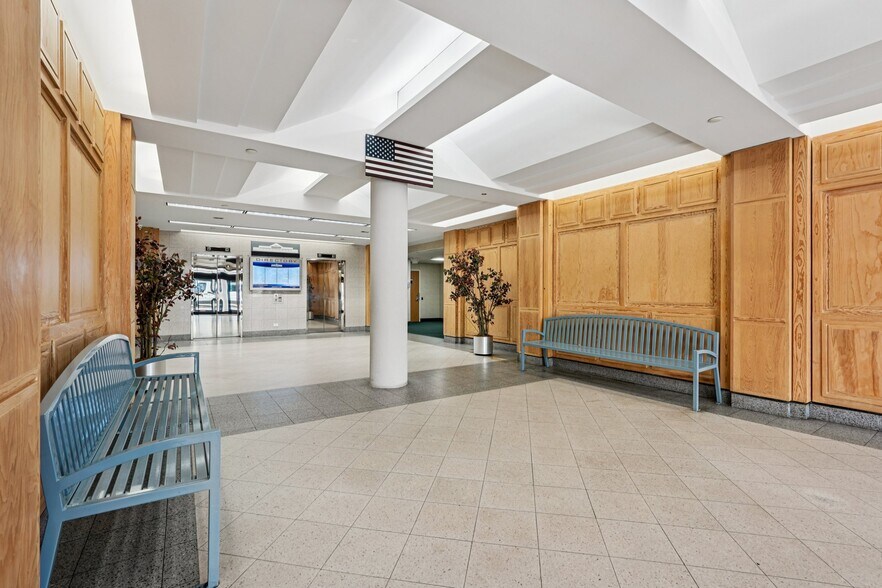 More Photos Of 970 N Broadway, Yonkers Medical For Lease