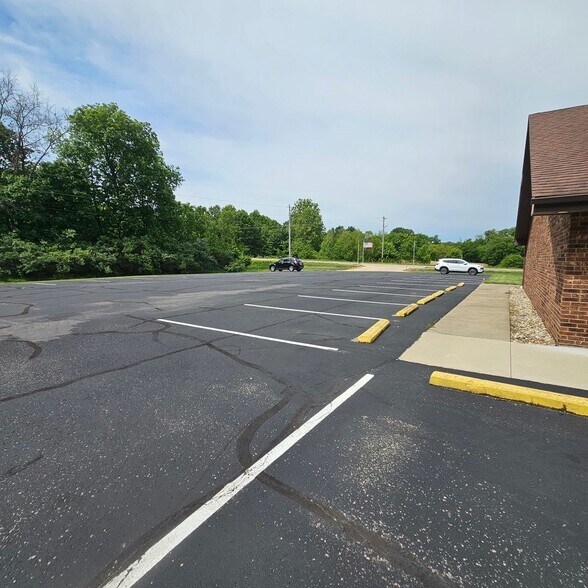 More Photos Of 1000 N 42nd St, Mount Vernon Religious Facility For Sale