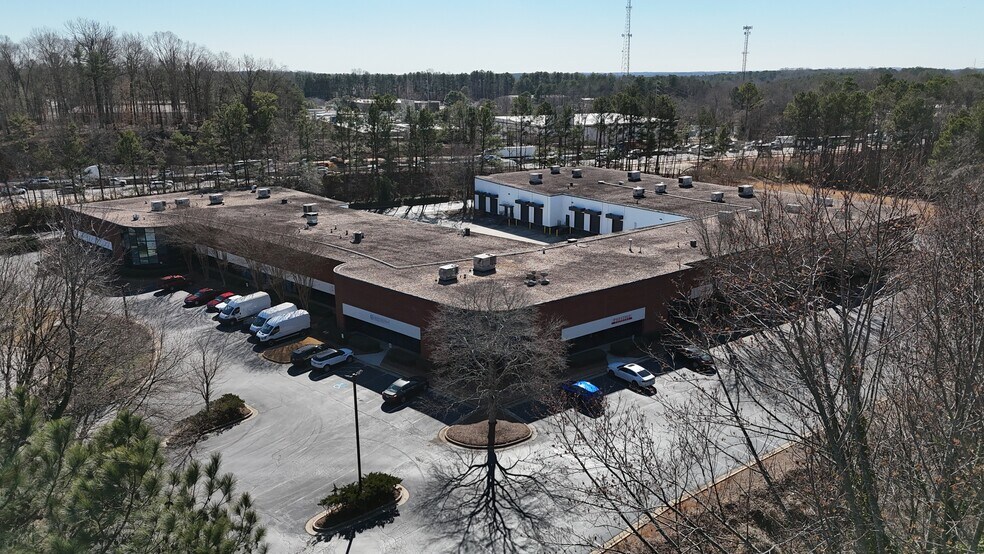 More Photos Of 5240 Snapfinger Park Dr, Lithonia Light Distribution For Lease
