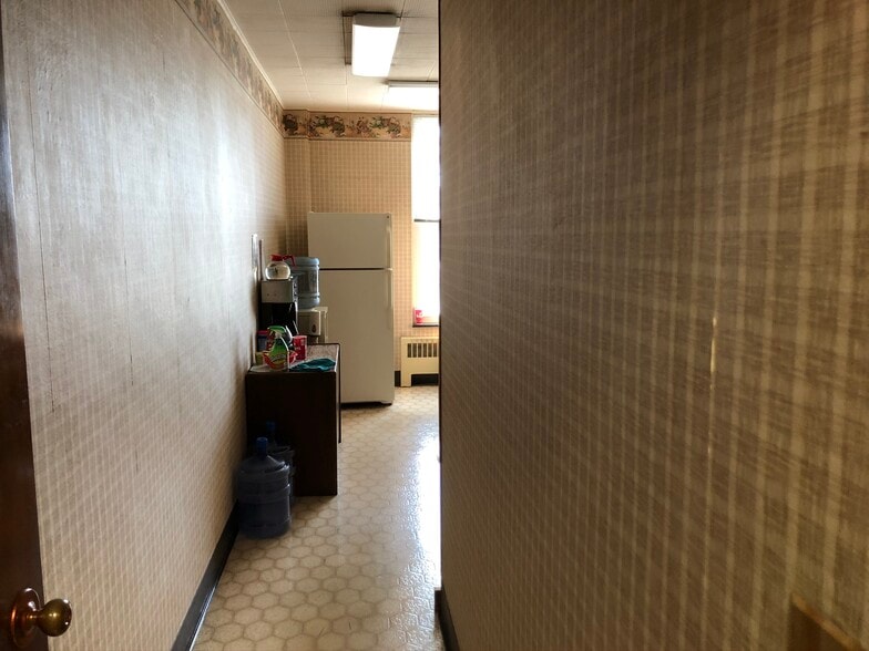 More Photos Of 2830 Cleveland Ave NW, Canton Warehouse For Lease