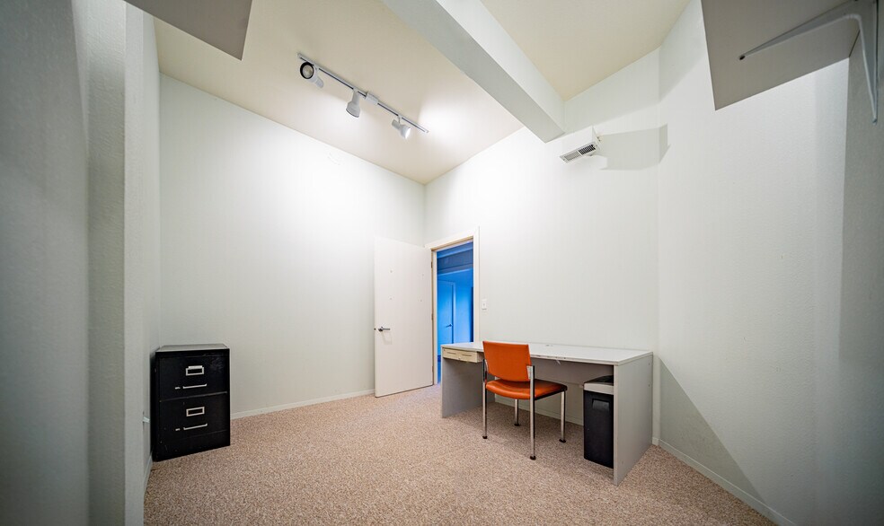 More Photos Of 33845 E 99 Hwy, Tangent Self Storage For Sale