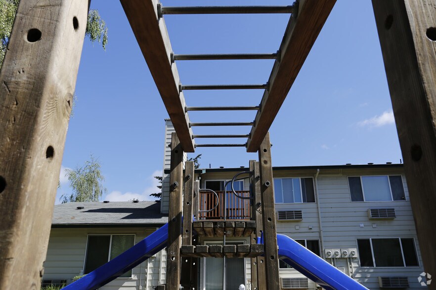 More Photos Of 17726 SE Division St, Portland Apartments For Sale