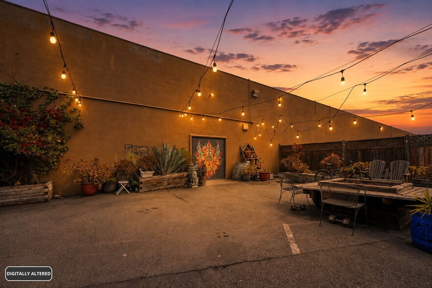 More Photos Of 825-829 27th Ave, Oakland Manufacturing For Sale