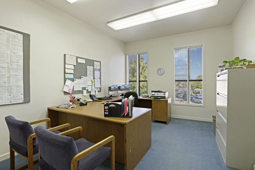 More Photos Of 200 W Harding Way, Stockton Office For Lease