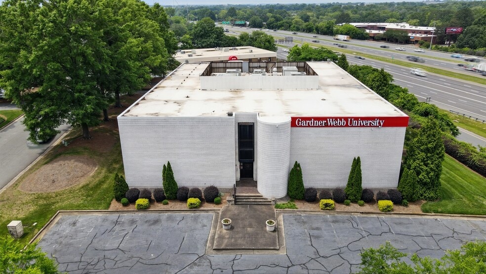 Primary Photo Of 8030 Arrowridge Blvd, Charlotte Office For Sale