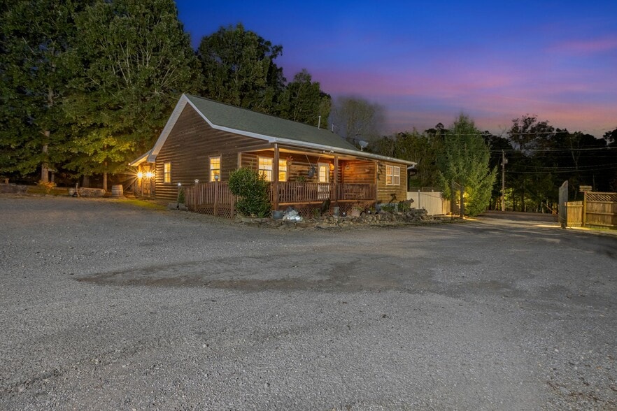 More Photos Of 11845 US 41 St, Monteagle Trailer Camper Park For Sale