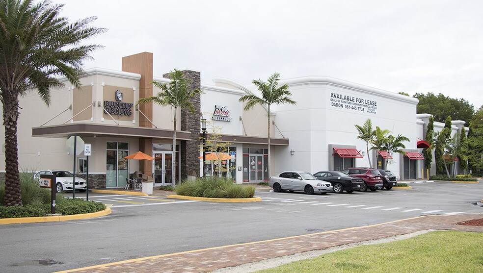 More Photos Of 351 Yamato Rd, Boca Raton Freestanding For Lease