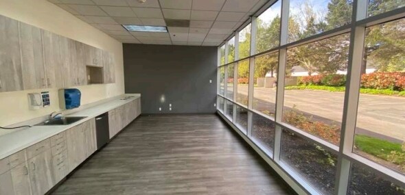 More Photos Of 1725 NW 167th Pl, Beaverton Flex For Sale