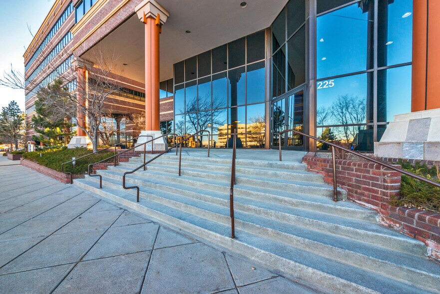 More Photos Of 225 Union Blvd, Lakewood Coworking Space