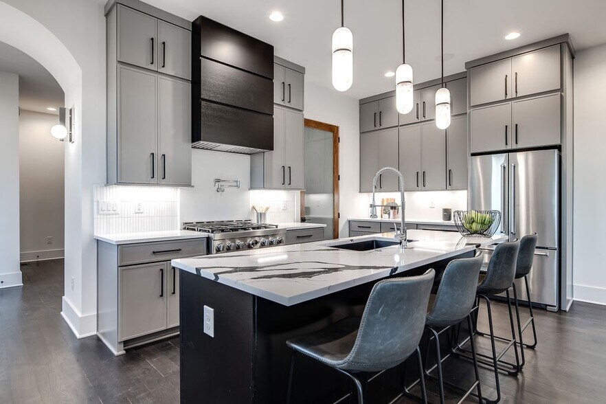 More Photos Of 2118 C-D Cliff dr, Nashville Apartments For Sale