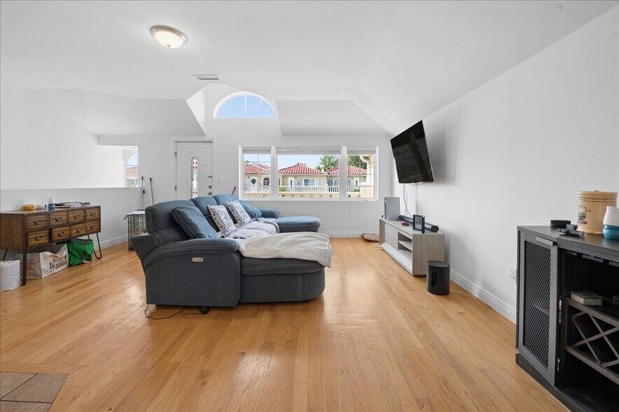 More Photos Of , Bronx Multifamily For Sale