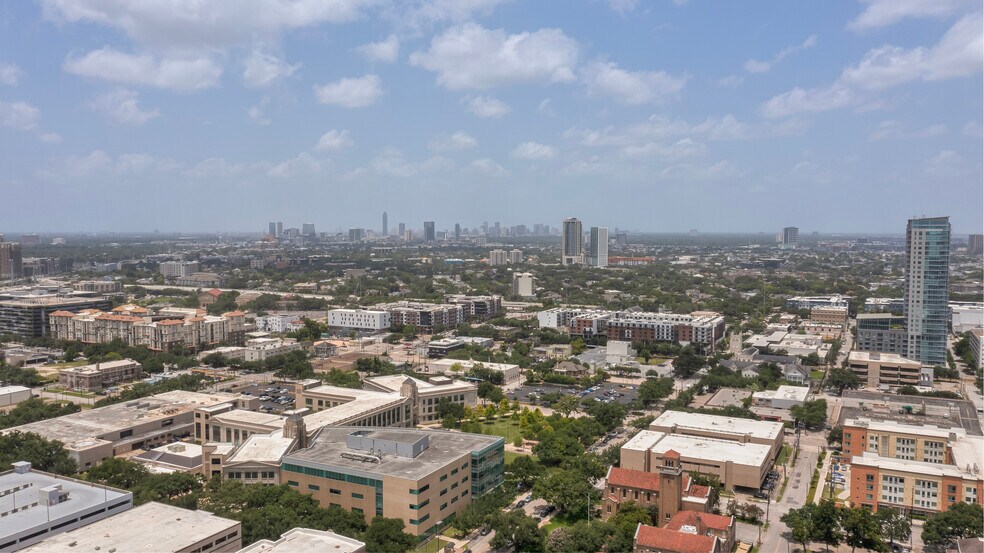More Photos Of 3312 Crawford St, Houston Apartments For Sale