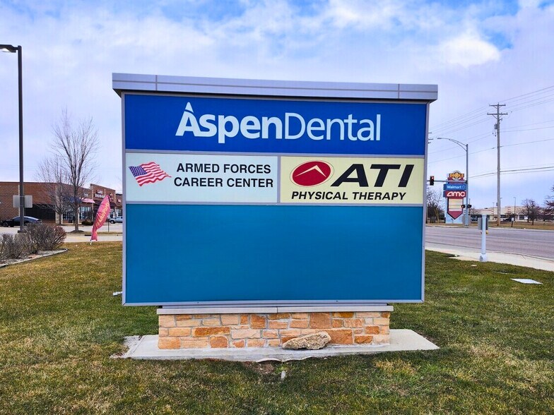 More Photos Of 2101 Sycamore Rd, Dekalb Freestanding For Lease