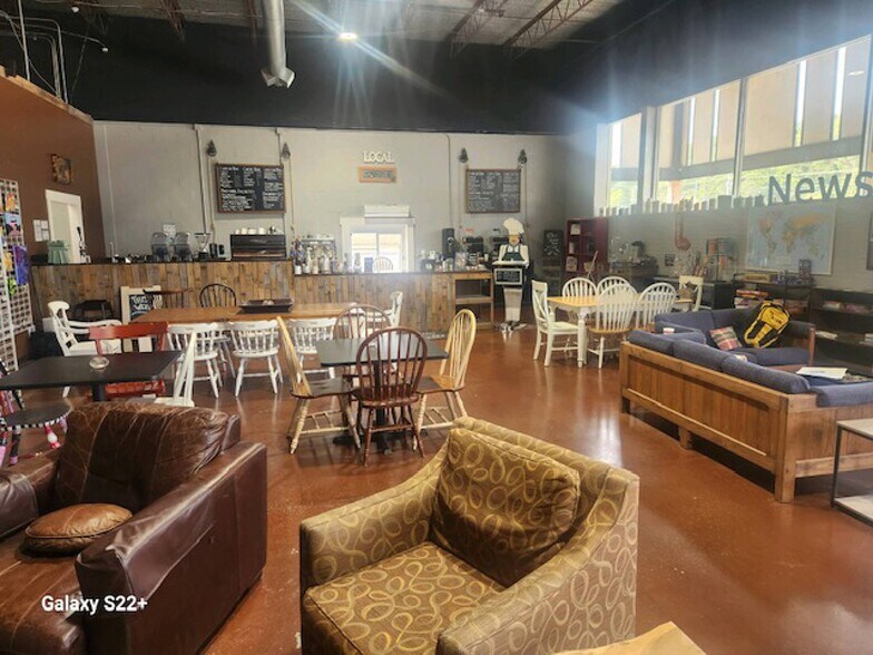 More Photos Of 4104 Ringgold Rd, Chattanooga Restaurant For Sale