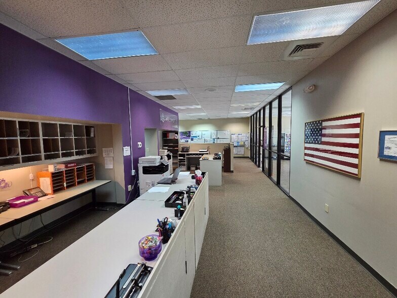 More Photos Of 243 Front St, Wilmington Office For Lease