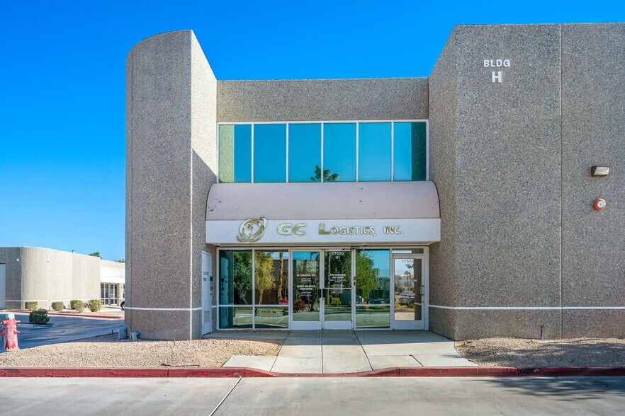 More Photos Of 77530 Enfield Ln, Palm Desert Service For Lease