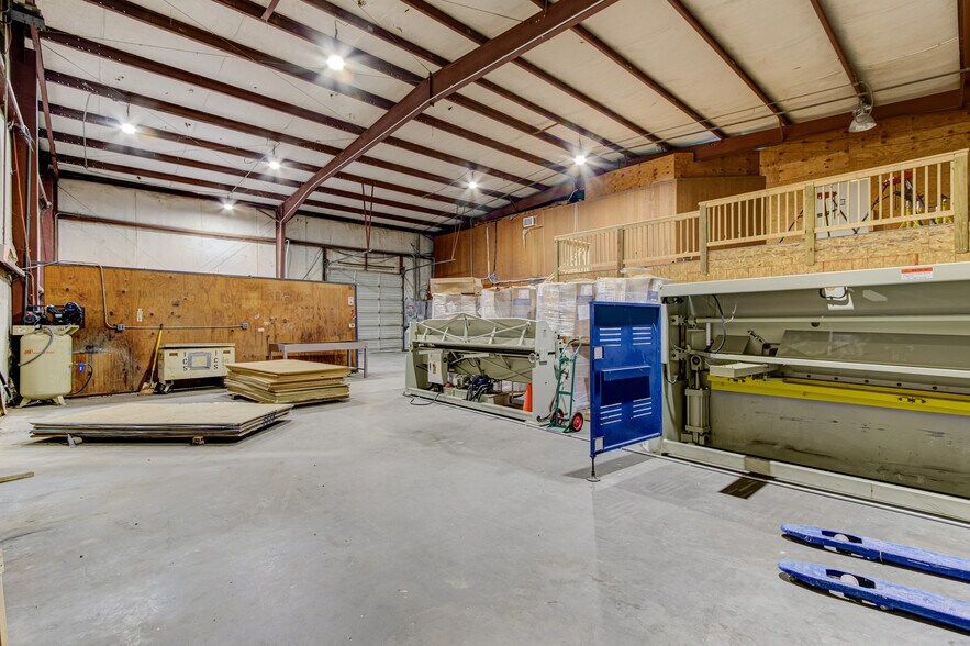 More Photos Of 1242 Nowell Dr, Augusta Warehouse For Sale